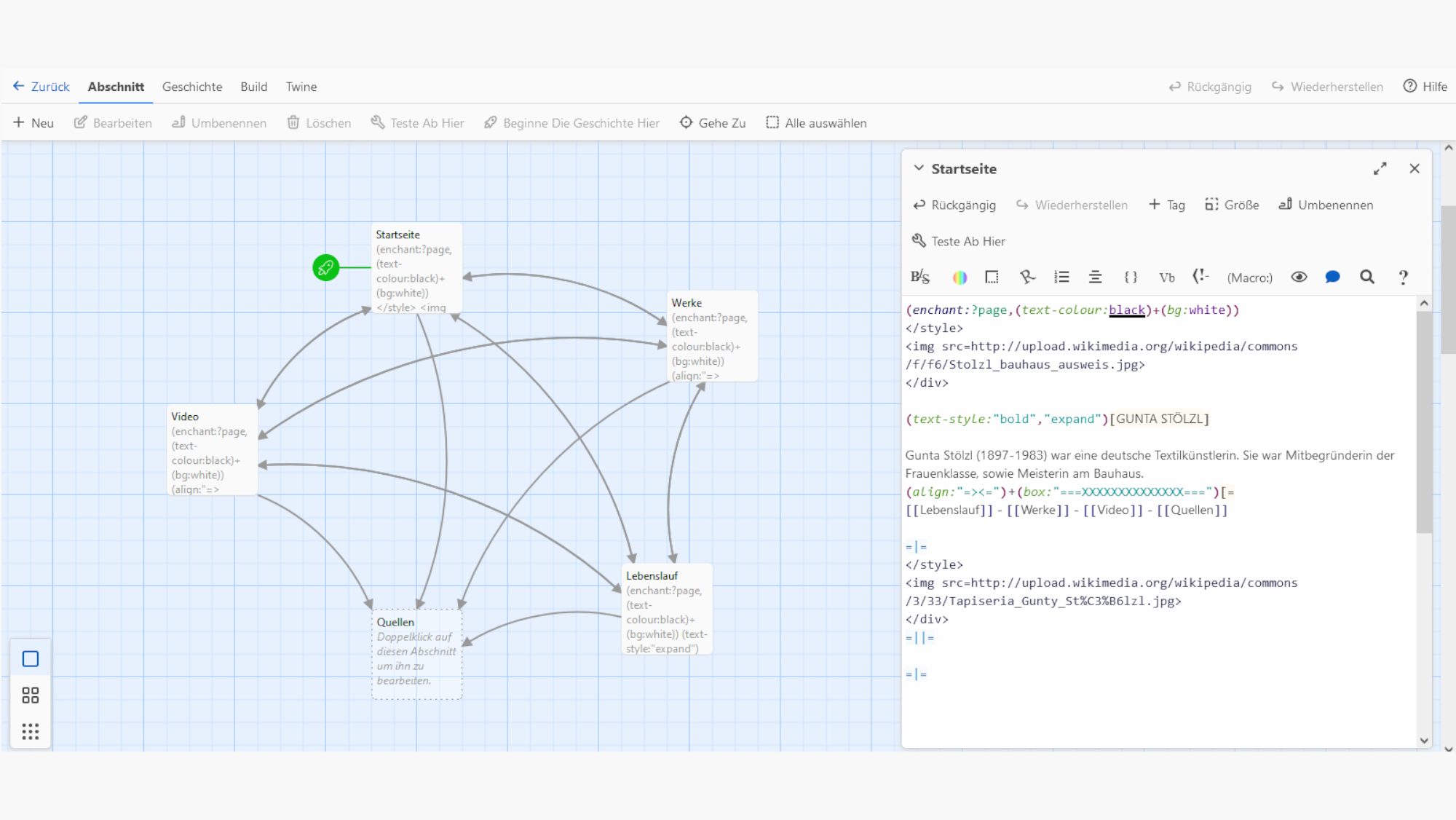 Beispiel-Bild vom Arbeiten mit Twine. Die Abbildung zeigt die Arbeitsoberfläche des geöffneten Programms Twine. Auf der linken Seite befinden sich in einem Raster die erstellten Unterseiten, welche durch Pfeile in alle Richtungen miteinander verbunden und somit verlinkt sind. Auf der rechten Seite ist eine der Unterseiten zur Bearbeitung geöffnet. Darinnen steht der schriftliche Inhalt sowie die Html-Befehle, welche die Seite schließlich formatieren.